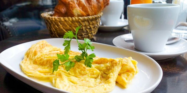 5 Foods to Exclude from a Gluten-Free Diet Eggs and omelets from cafes