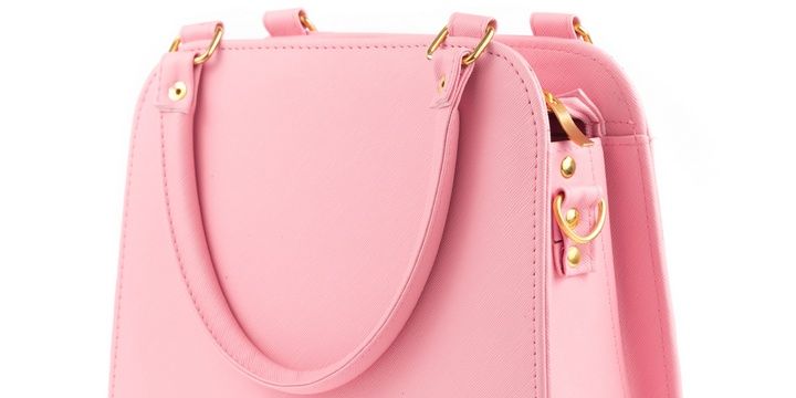 6 Tips to Help You Spot a Counterfeited Designer Purse Check the hardware
