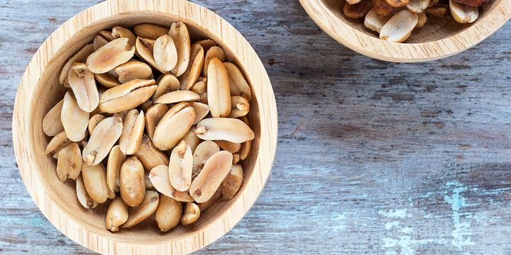 6 Food Alternatives for a Slim and Fit Body Peanuts instead of Pretzels